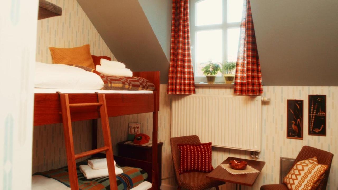 ホテル Anker Arneburg エクステリア 写真